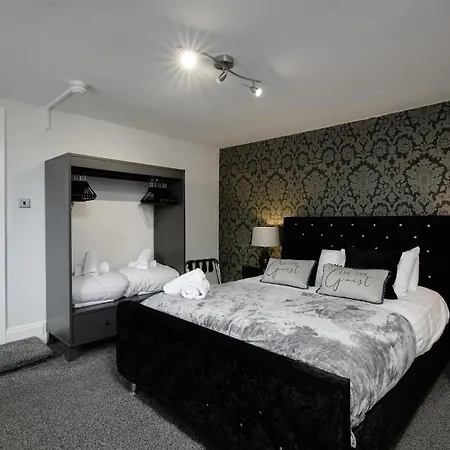 The Place By Sasco - Free Parking Blackpool Room photo