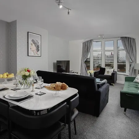 The Place By Sasco - Free Parking Blackpool Room photo