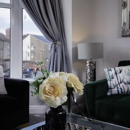 The Place By Sasco - Free Parking Blackpool Room photo