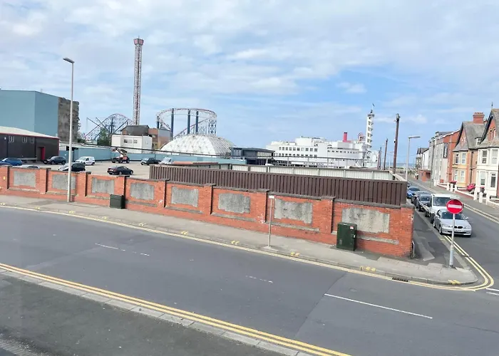 The Place By Sasco - Free Parking